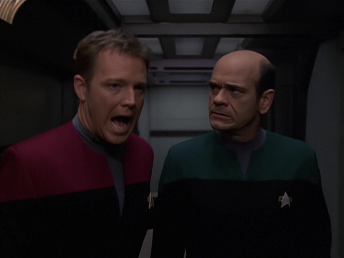 extant_StarTrek_VOY_7x20-AuthorAuthor_2140.jpg