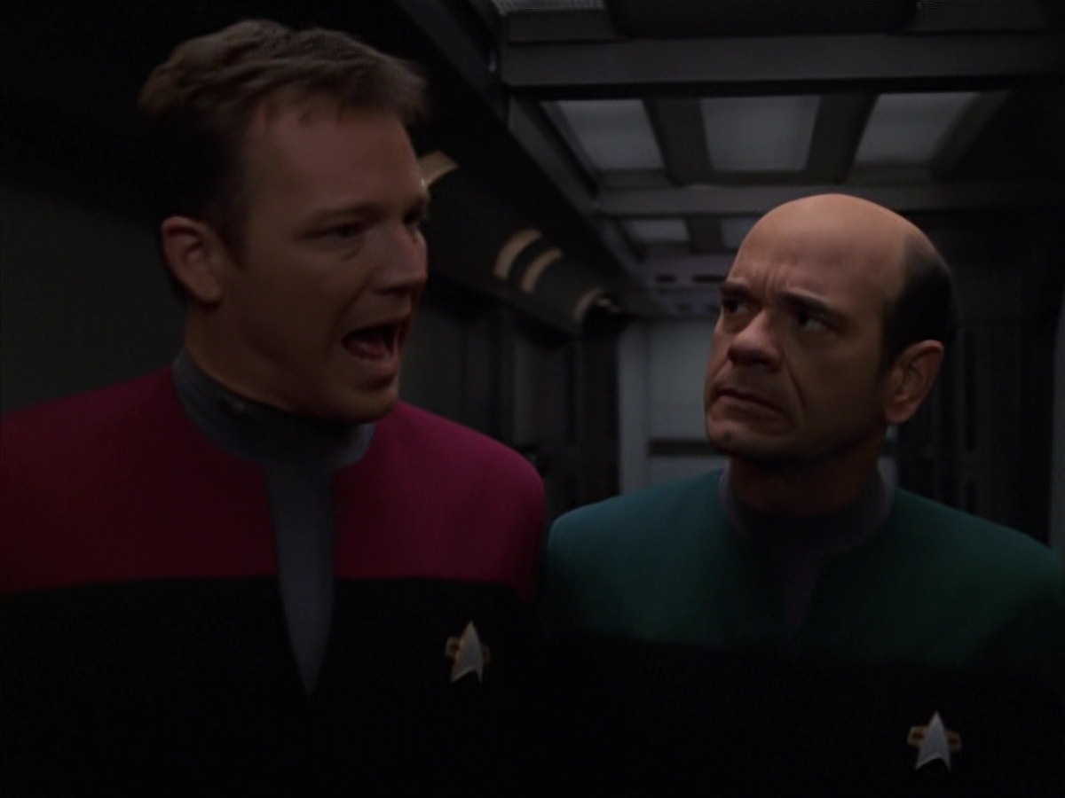 extant_StarTrek_VOY_7x20-AuthorAuthor_2142.jpg