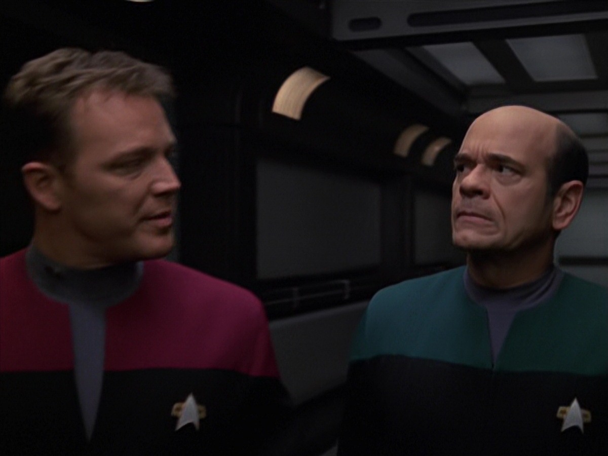 extant_StarTrek_VOY_7x20-AuthorAuthor_2144.jpg