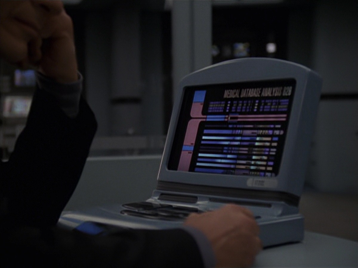 extant_StarTrek_VOY_7x20-AuthorAuthor_2201.jpg