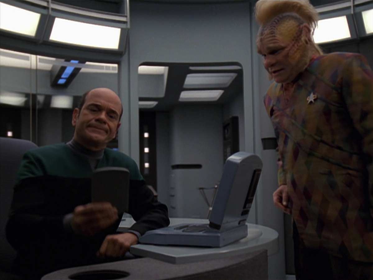extant_StarTrek_VOY_7x20-AuthorAuthor_2219.jpg