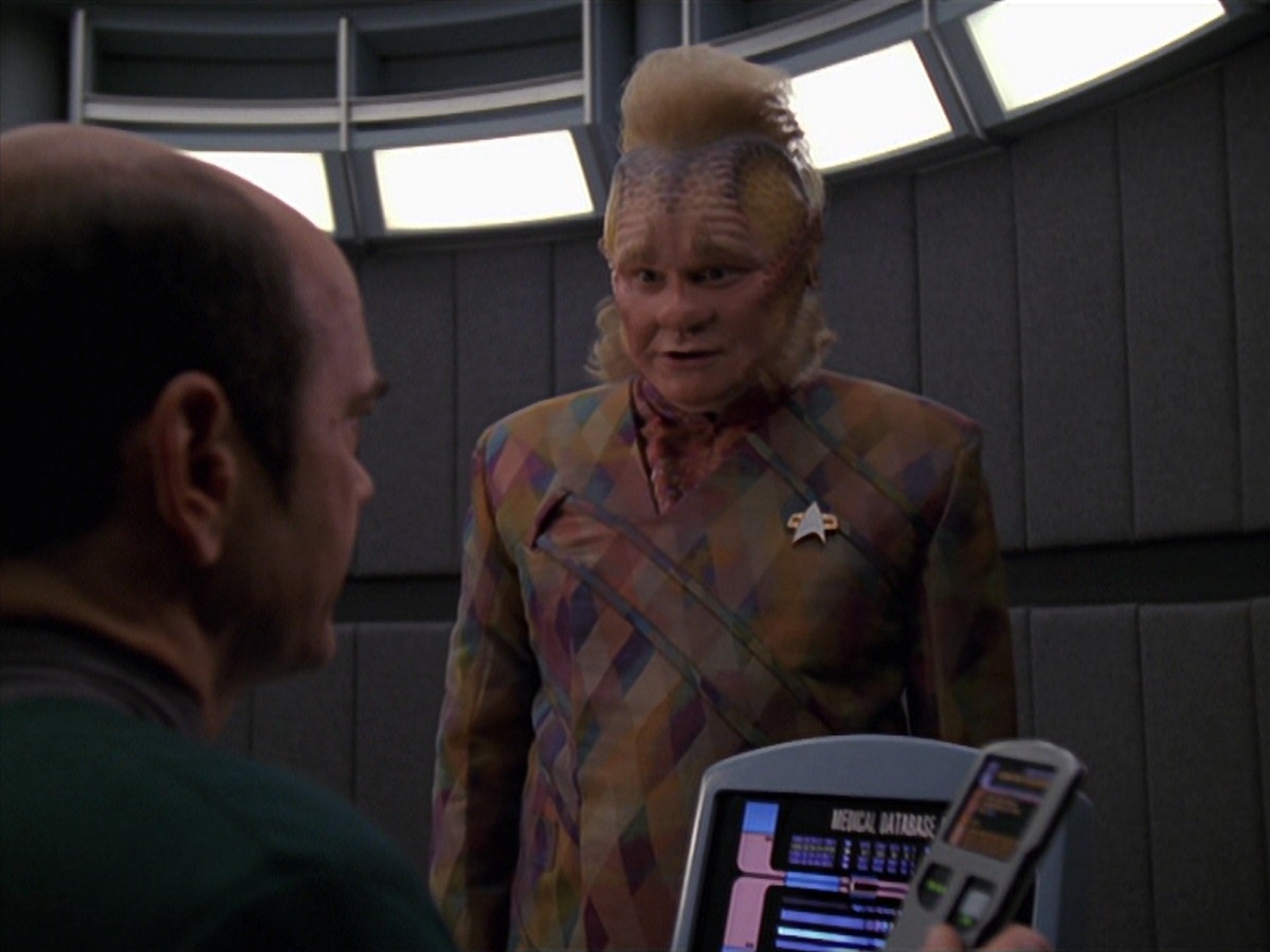 extant_StarTrek_VOY_7x20-AuthorAuthor_2232.jpg