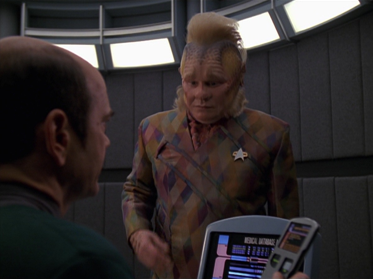 extant_StarTrek_VOY_7x20-AuthorAuthor_2233.jpg