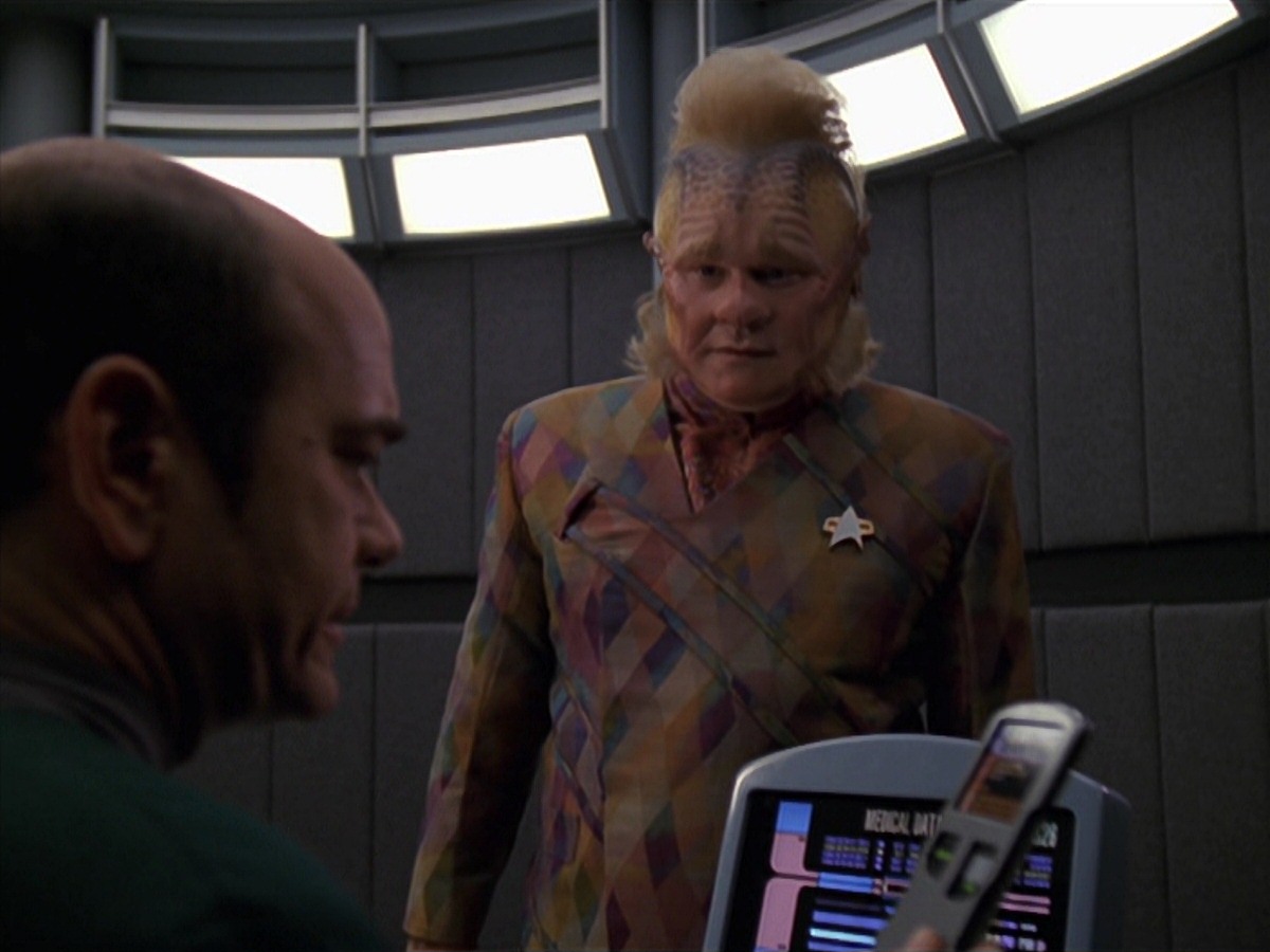 extant_StarTrek_VOY_7x20-AuthorAuthor_2244.jpg