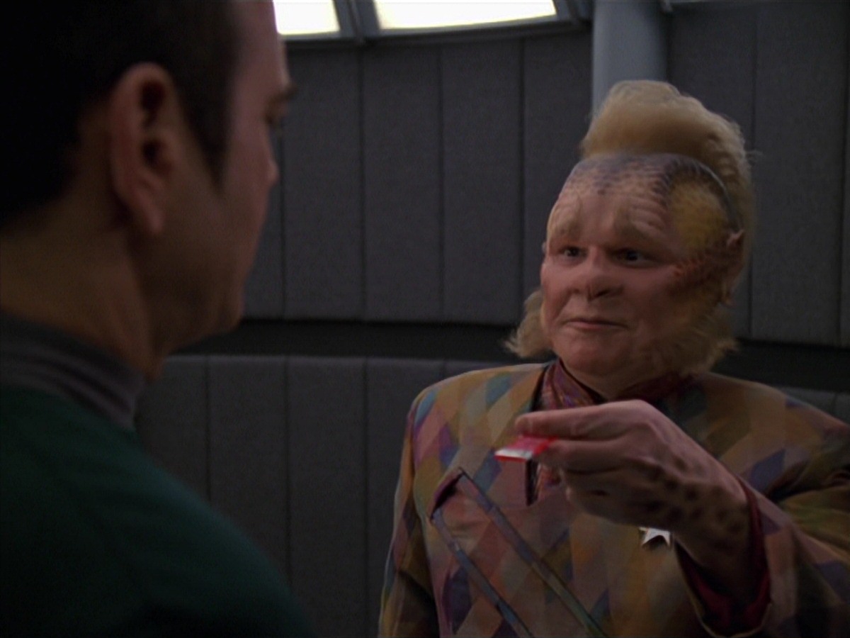 extant_StarTrek_VOY_7x20-AuthorAuthor_2333.jpg