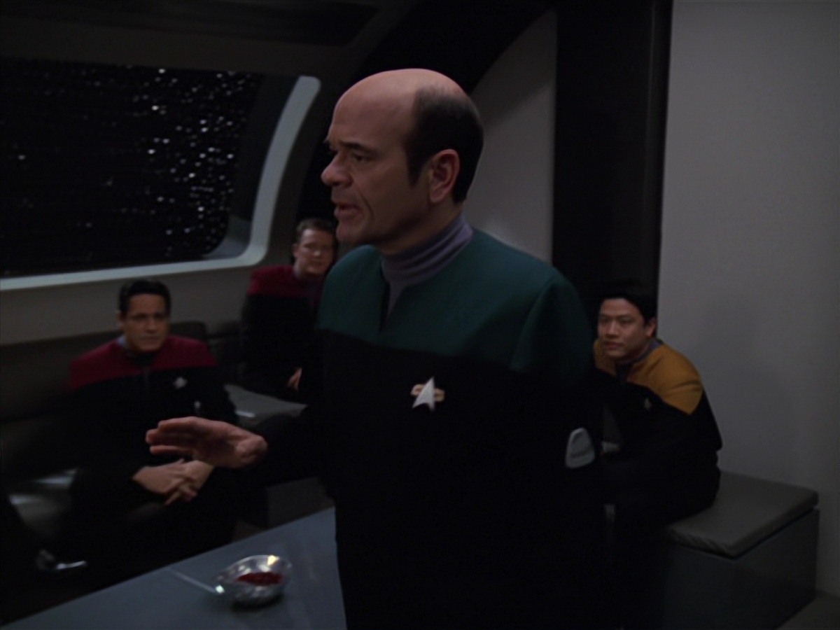 extant_StarTrek_VOY_7x20-AuthorAuthor_2372.jpg