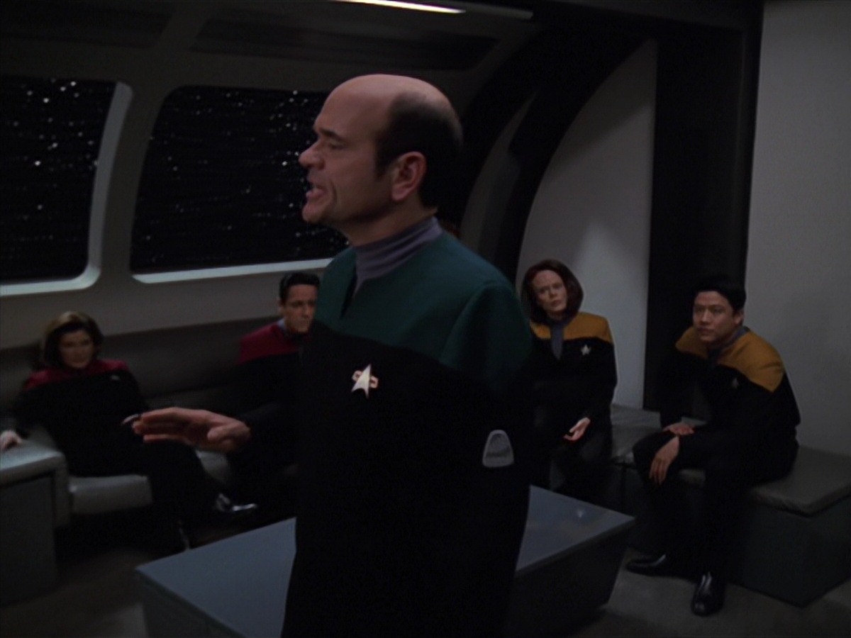 extant_StarTrek_VOY_7x20-AuthorAuthor_2373.jpg