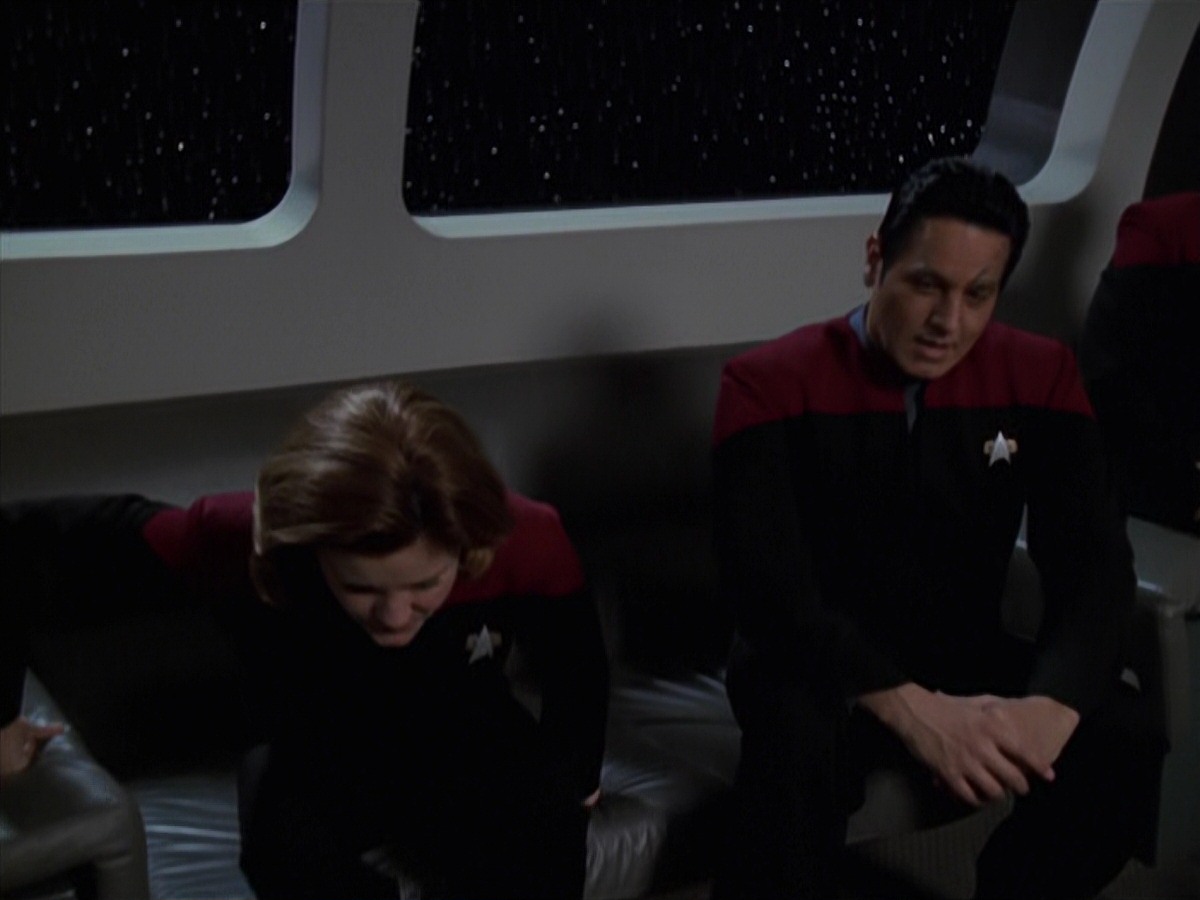 extant_StarTrek_VOY_7x20-AuthorAuthor_2382.jpg