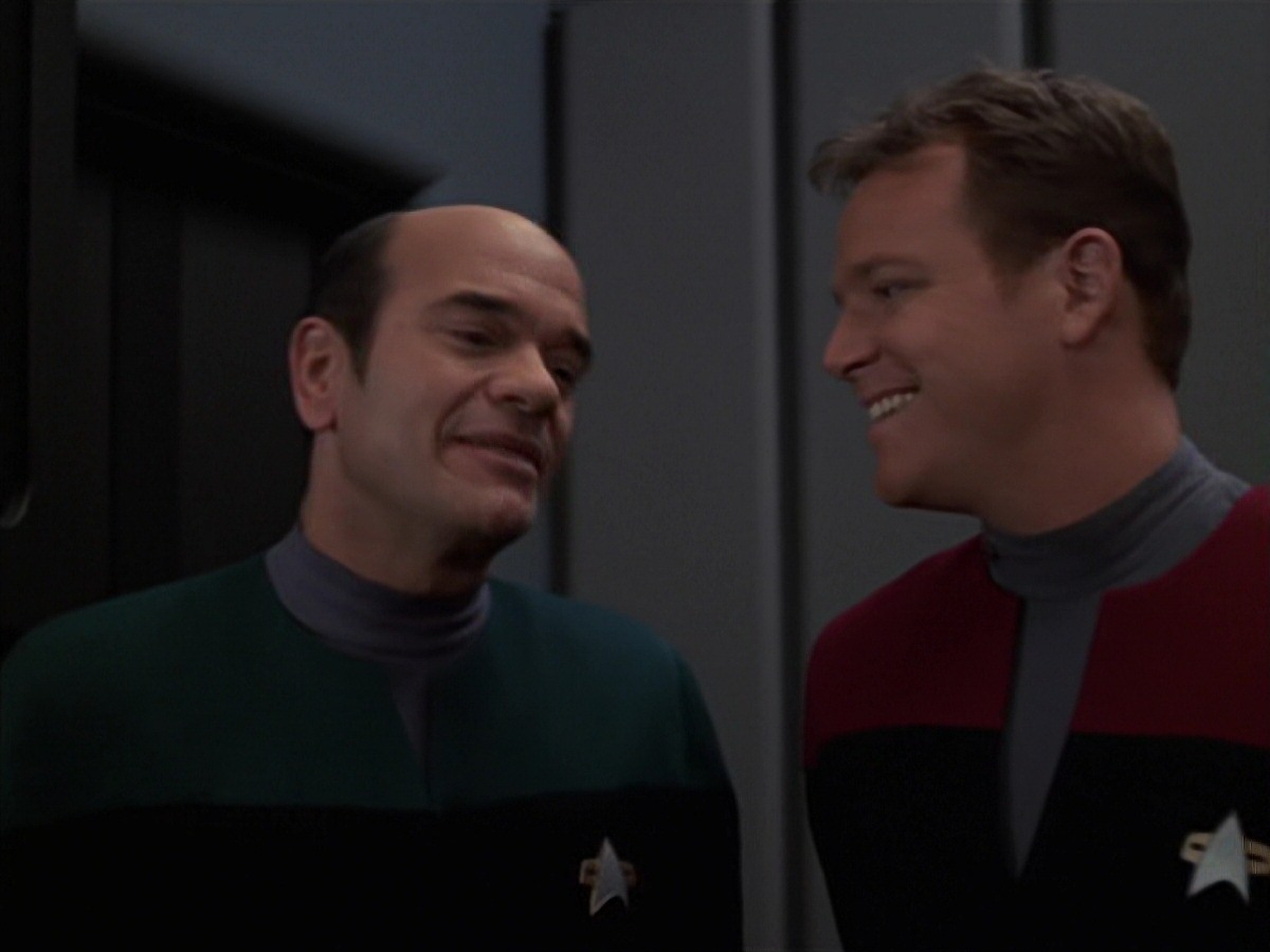 extant_StarTrek_VOY_7x20-AuthorAuthor_2420.jpg