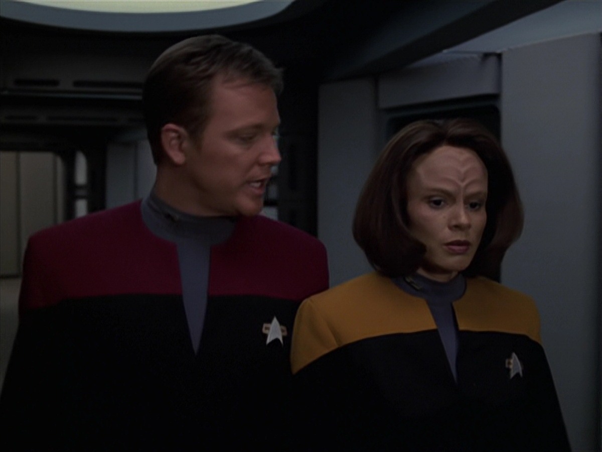 extant_StarTrek_VOY_7x20-AuthorAuthor_2454.jpg