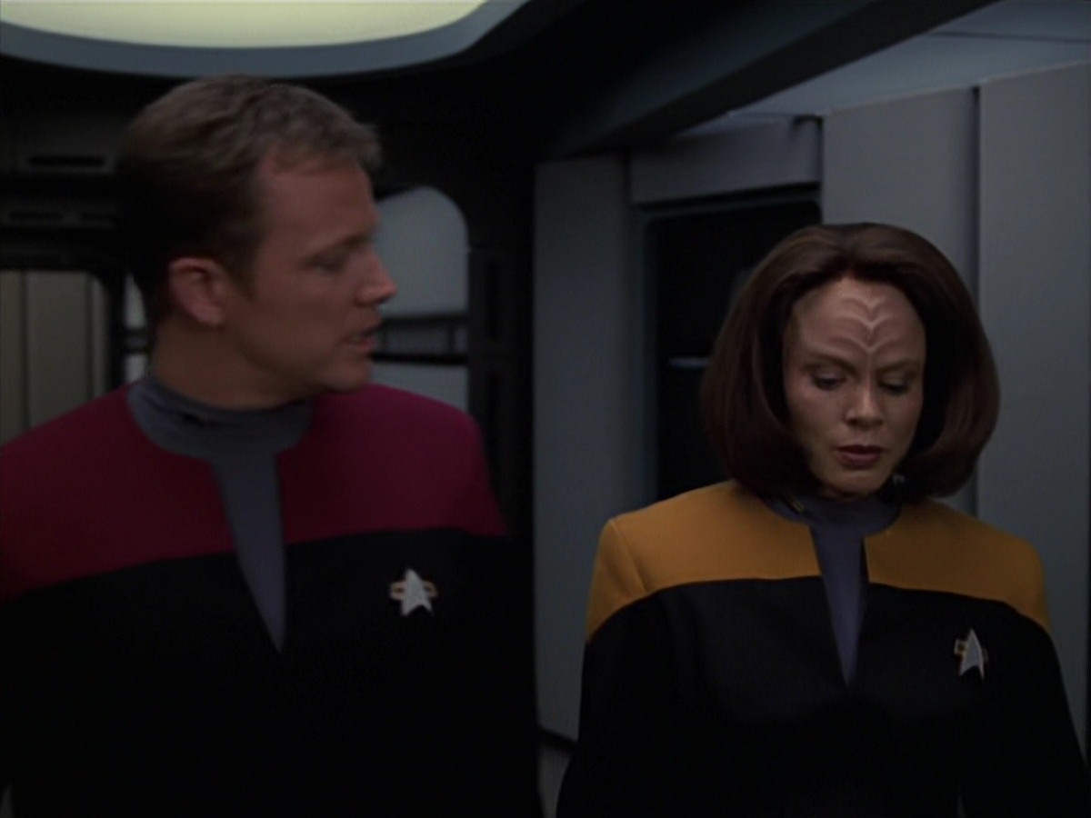 extant_StarTrek_VOY_7x20-AuthorAuthor_2455.jpg