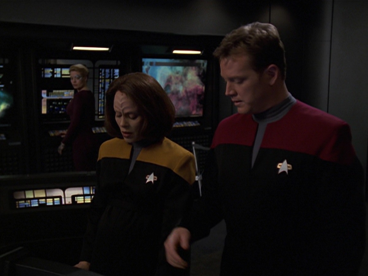 extant_StarTrek_VOY_7x20-AuthorAuthor_2555.jpg