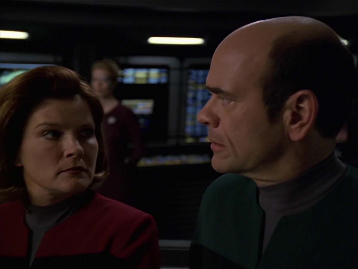 extant_StarTrek_VOY_7x20-AuthorAuthor_2706.jpg