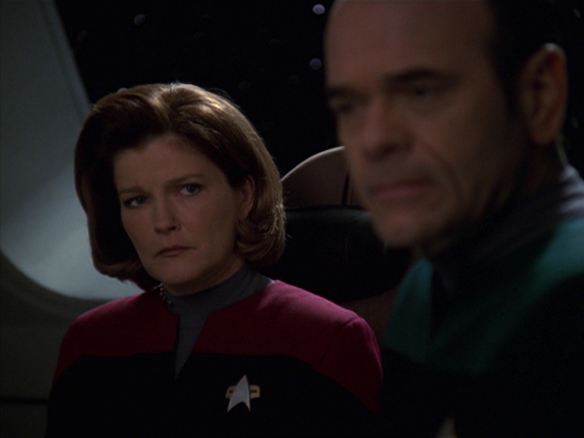 extant_StarTrek_VOY_7x20-AuthorAuthor_2740.jpg
