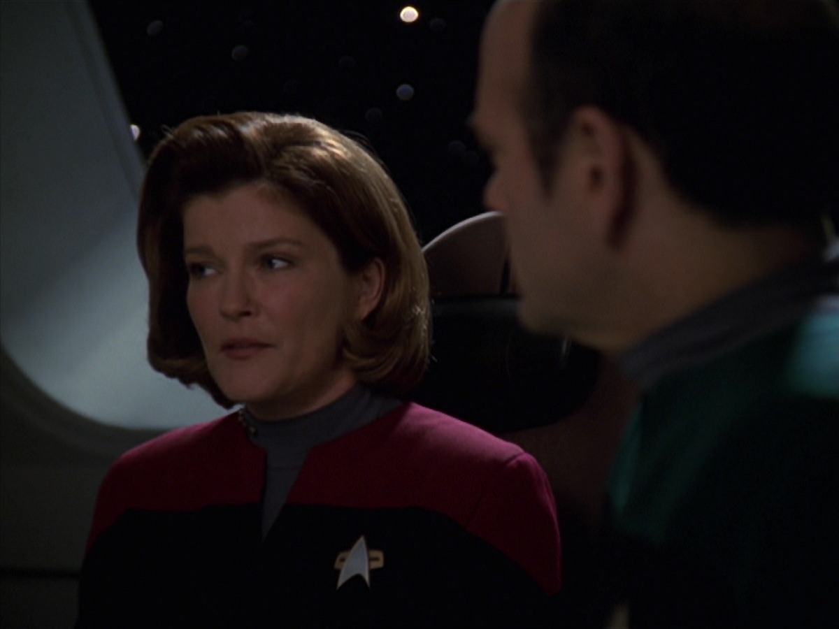extant_StarTrek_VOY_7x20-AuthorAuthor_2760.jpg