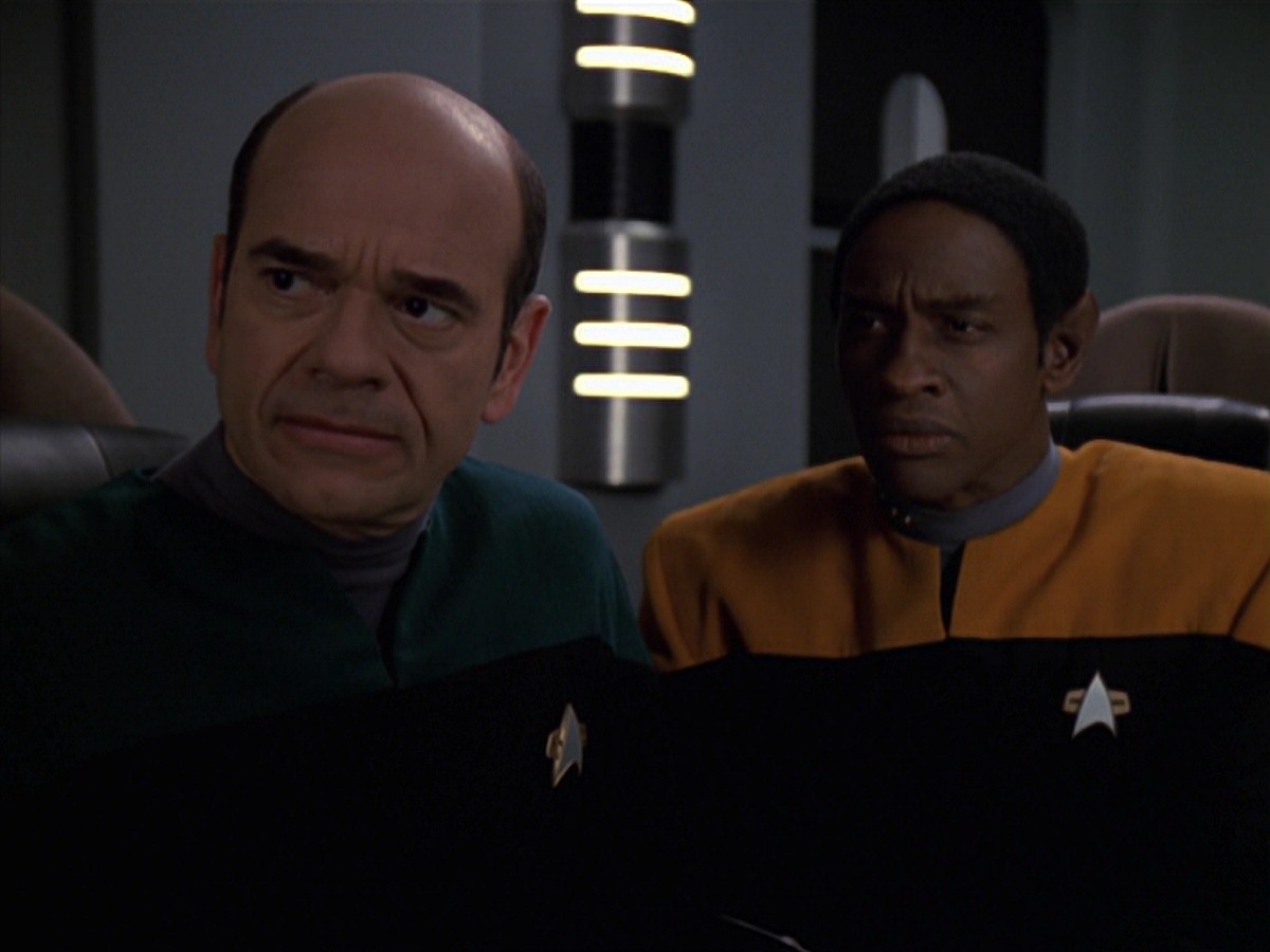 extant_StarTrek_VOY_7x20-AuthorAuthor_2777.jpg