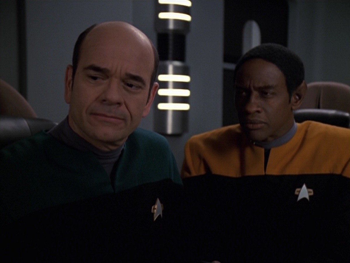 extant_StarTrek_VOY_7x20-AuthorAuthor_2785.jpg