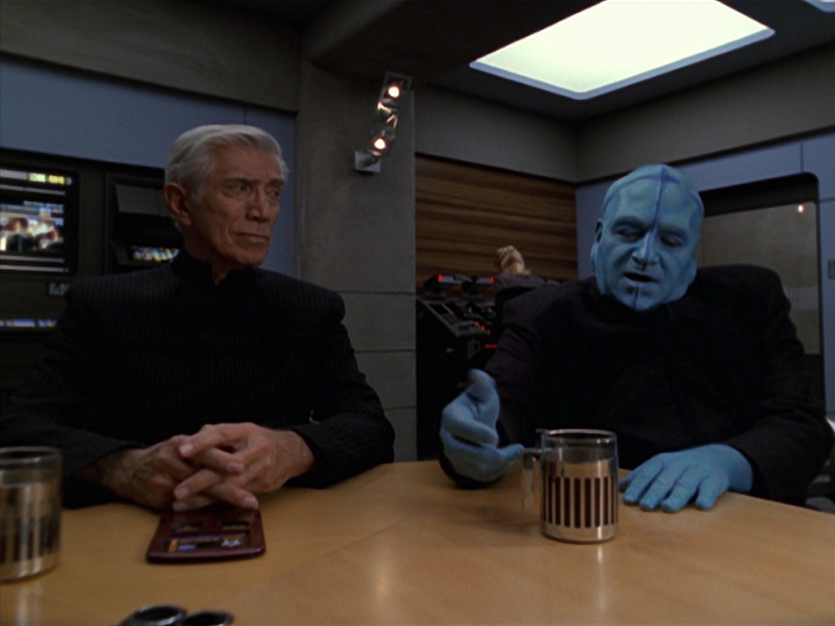 extant_StarTrek_VOY_7x20-AuthorAuthor_2846.jpg