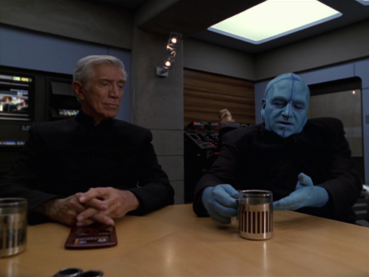 extant_StarTrek_VOY_7x20-AuthorAuthor_2847.jpg