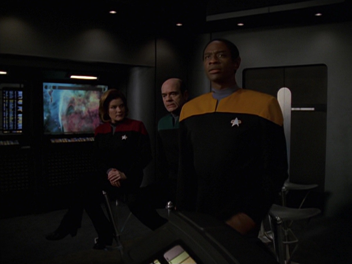 extant_StarTrek_VOY_7x20-AuthorAuthor_2862.jpg