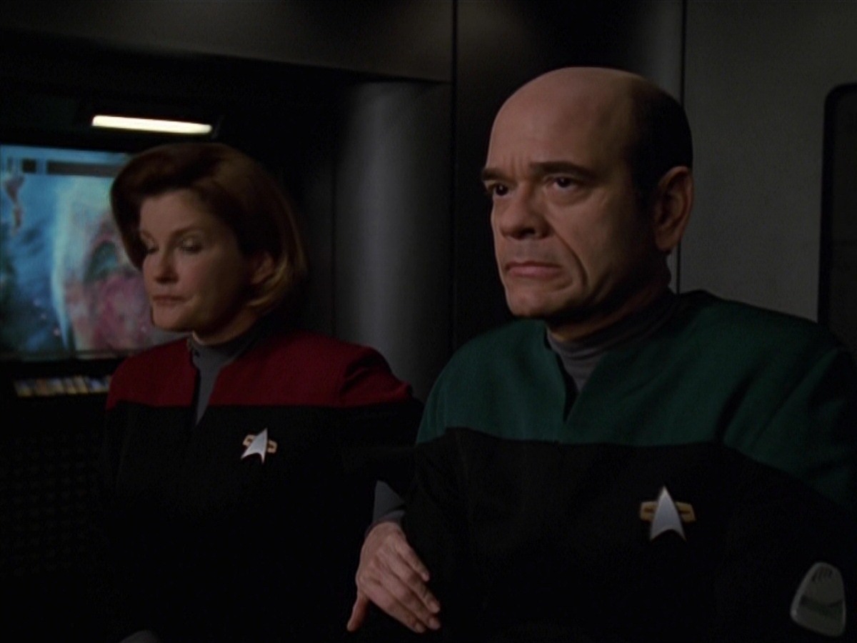 extant_StarTrek_VOY_7x20-AuthorAuthor_2980.jpg