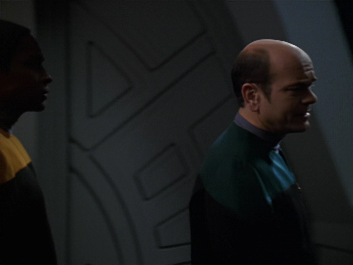 extant_StarTrek_VOY_7x20-AuthorAuthor_2990.jpg