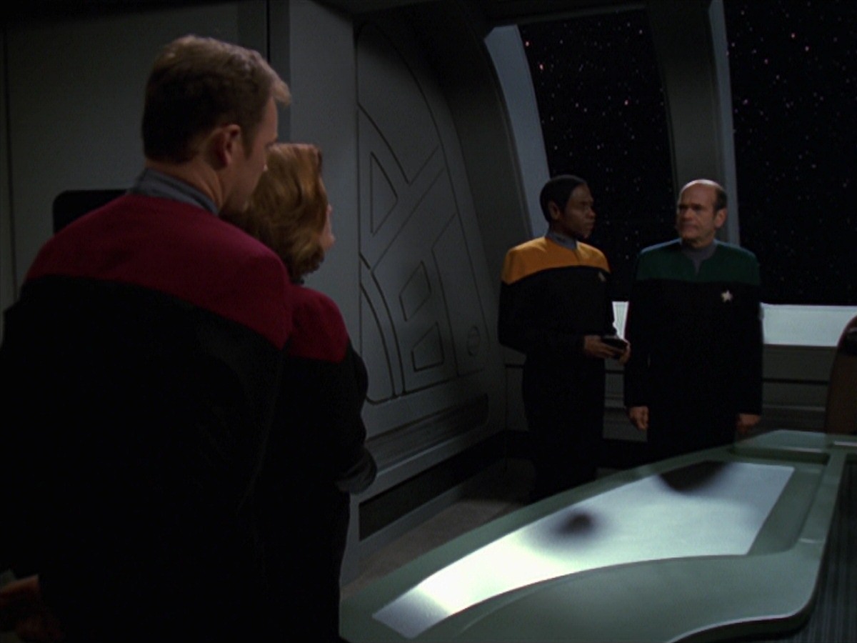 extant_StarTrek_VOY_7x20-AuthorAuthor_3008.jpg