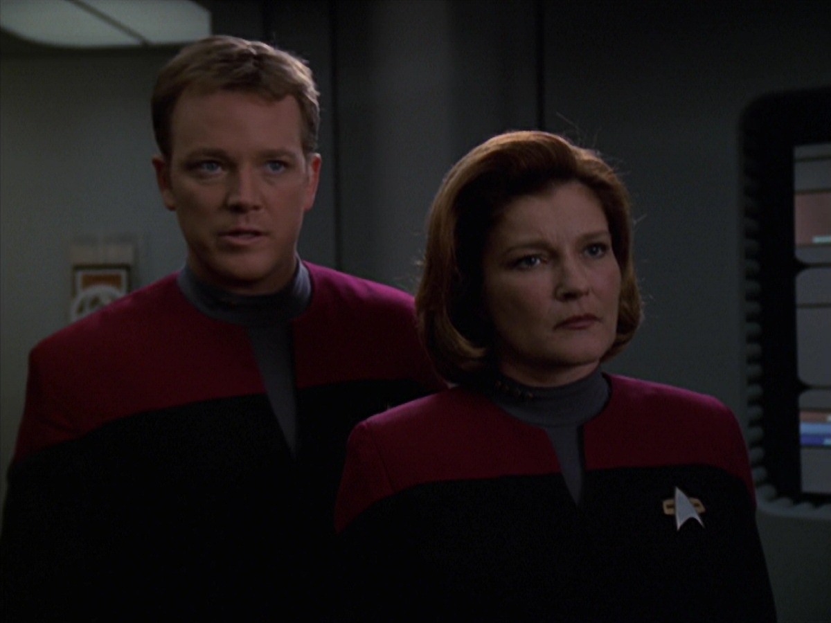 extant_StarTrek_VOY_7x20-AuthorAuthor_3018.jpg
