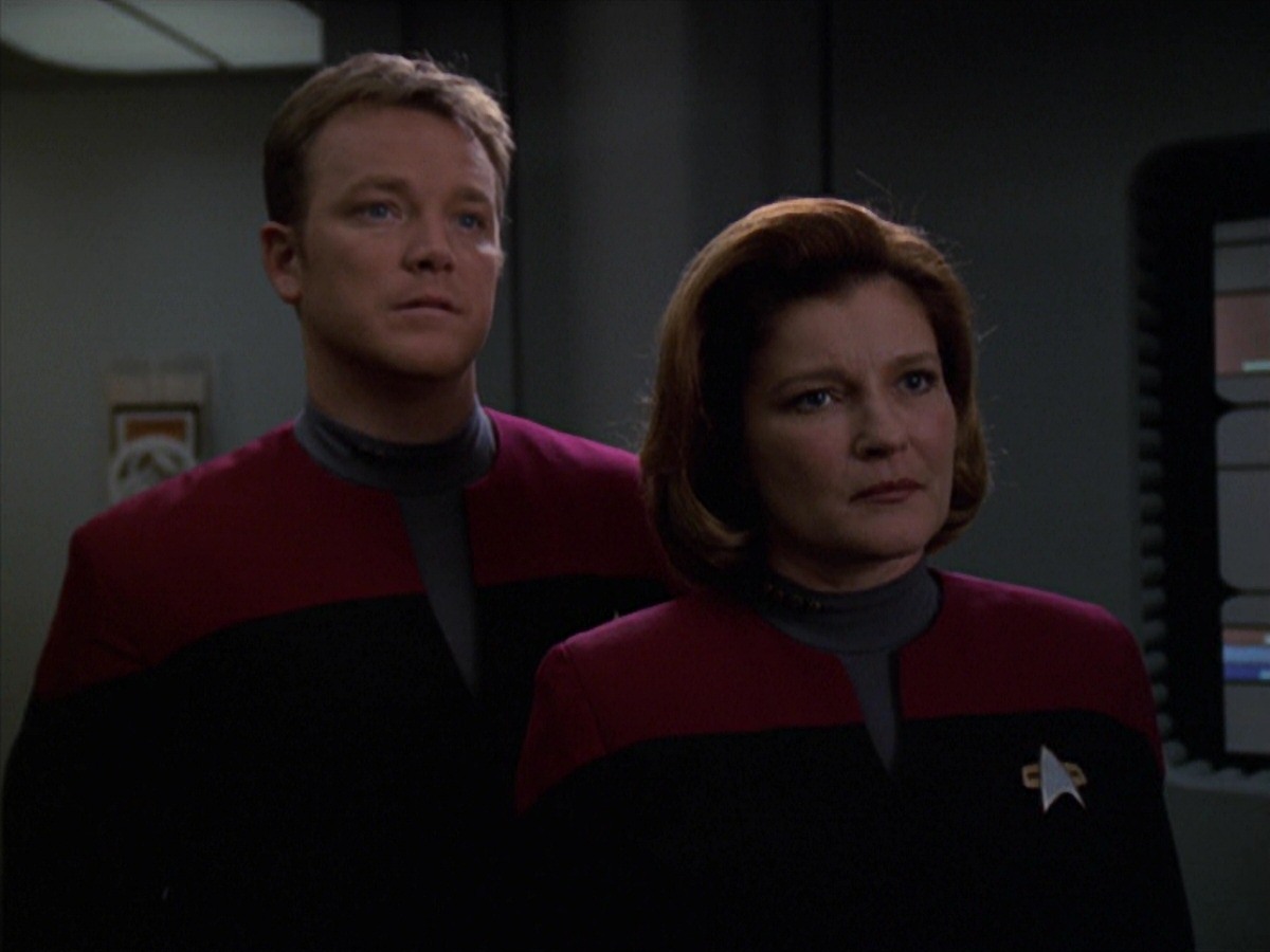 extant_StarTrek_VOY_7x20-AuthorAuthor_3030.jpg