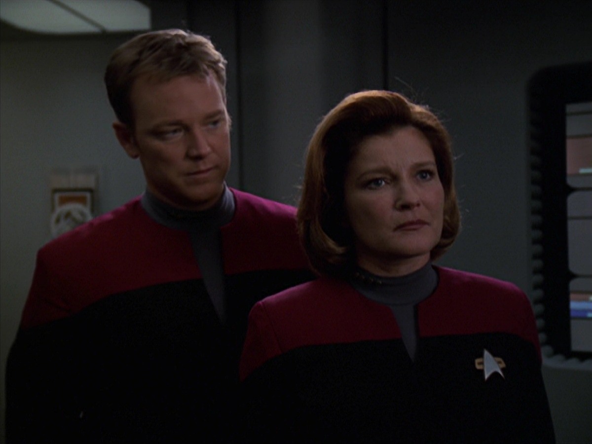 extant_StarTrek_VOY_7x20-AuthorAuthor_3035.jpg