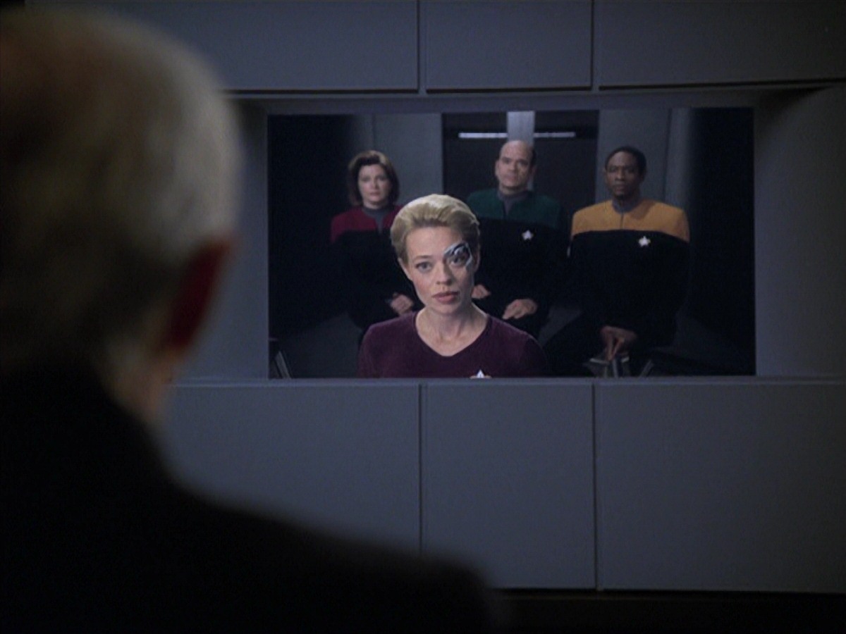 extant_StarTrek_VOY_7x20-AuthorAuthor_3040.jpg