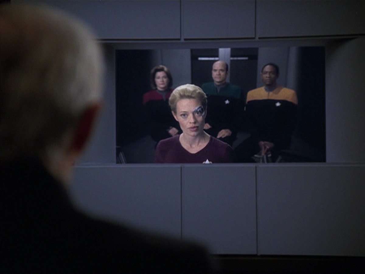 extant_StarTrek_VOY_7x20-AuthorAuthor_3043.jpg