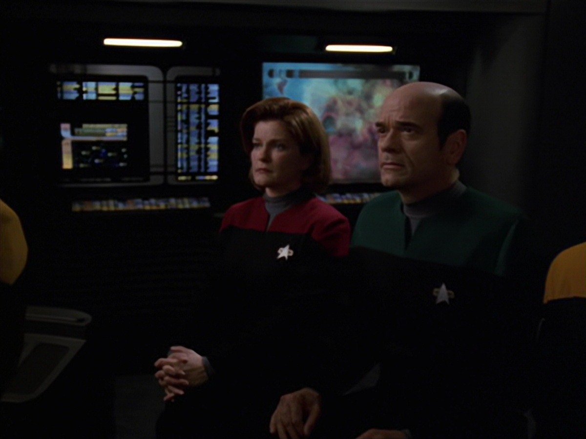 extant_StarTrek_VOY_7x20-AuthorAuthor_3067.jpg