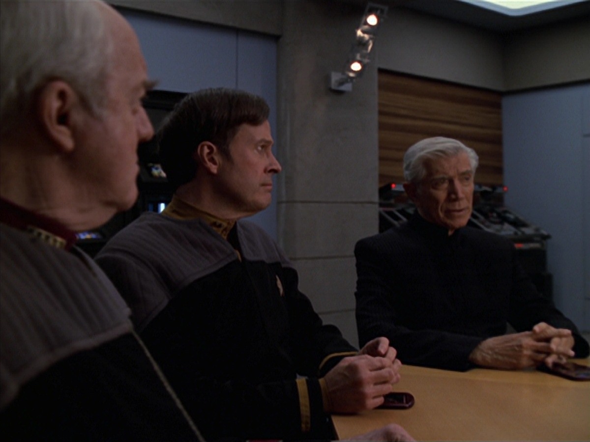 extant_StarTrek_VOY_7x20-AuthorAuthor_3084.jpg