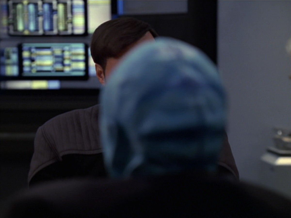 extant_StarTrek_VOY_7x20-AuthorAuthor_3100.jpg