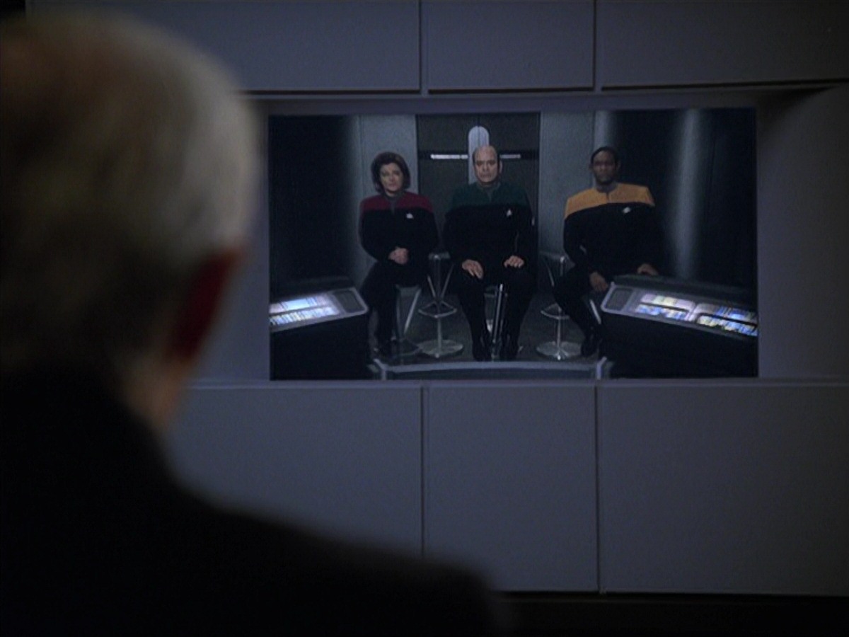 extant_StarTrek_VOY_7x20-AuthorAuthor_3122.jpg