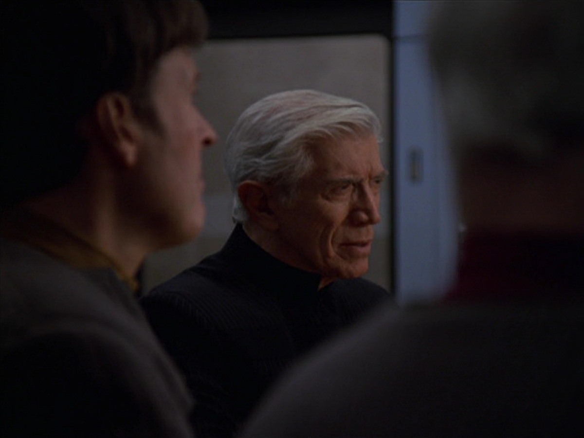 extant_StarTrek_VOY_7x20-AuthorAuthor_3131.jpg