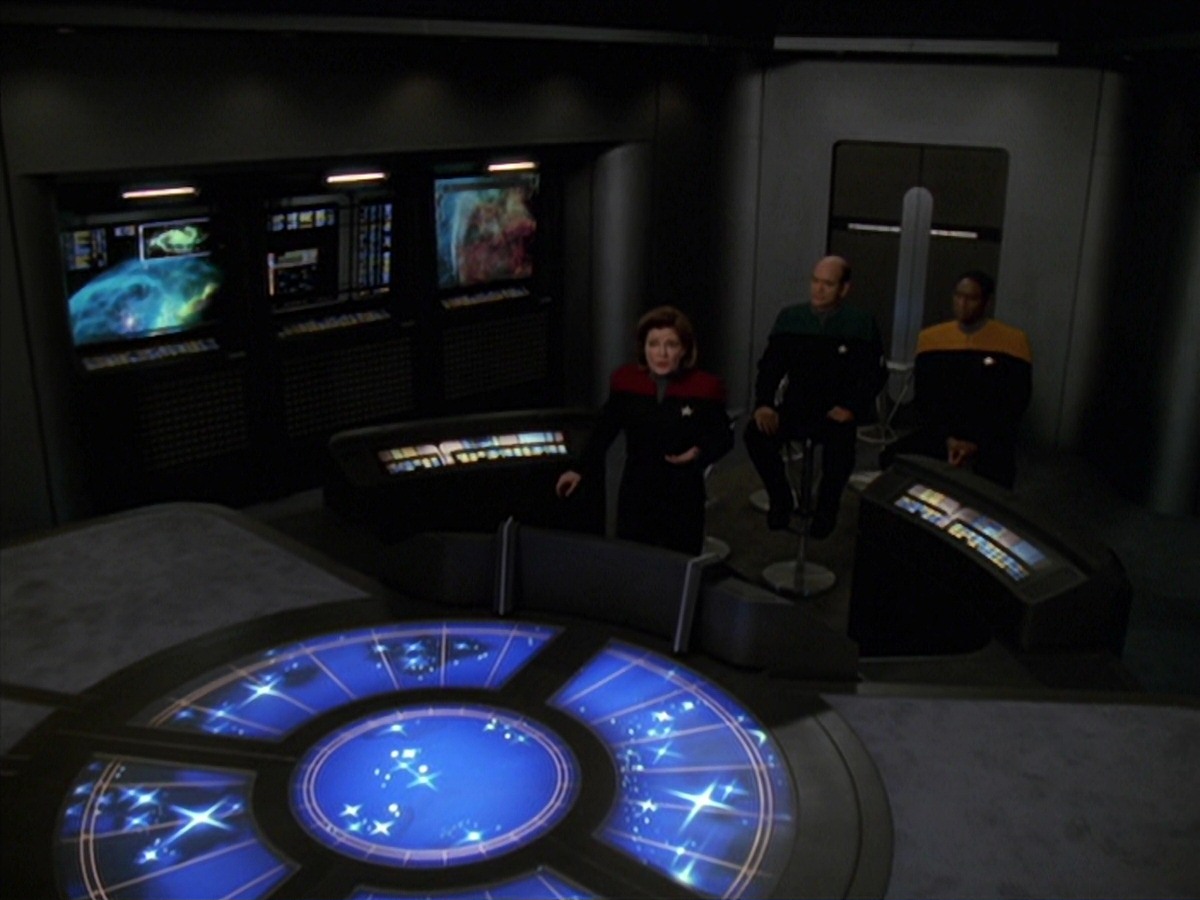 extant_StarTrek_VOY_7x20-AuthorAuthor_3186.jpg