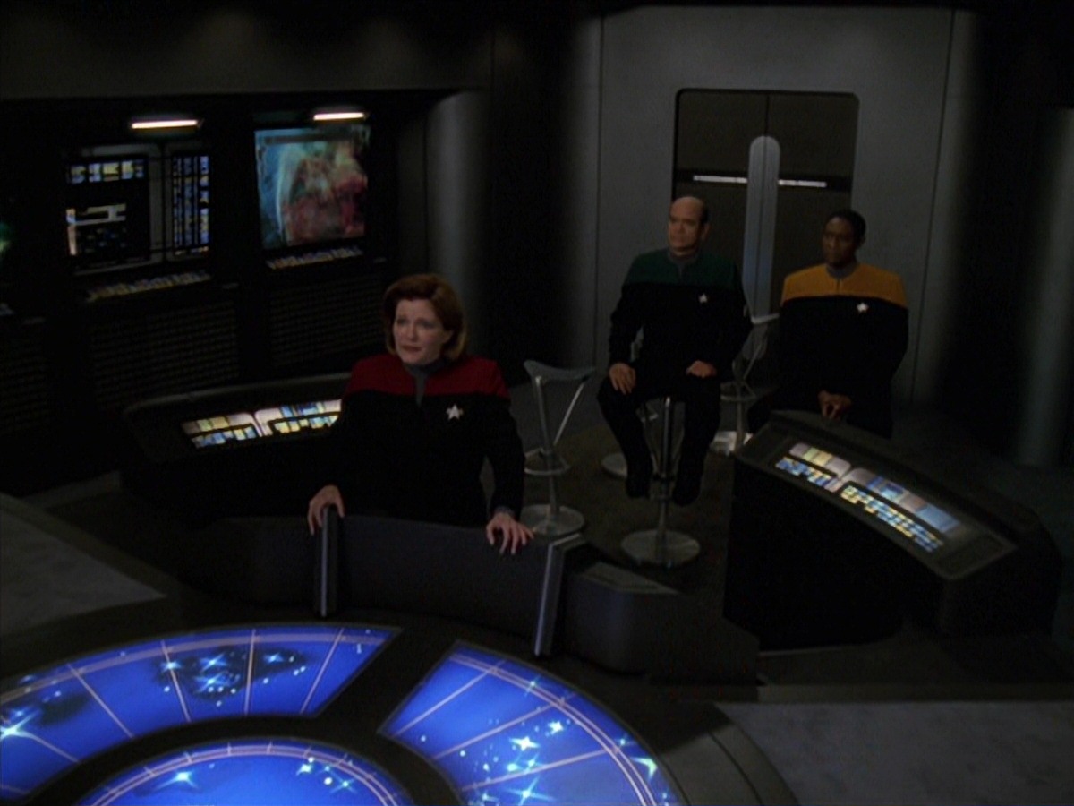 extant_StarTrek_VOY_7x20-AuthorAuthor_3196.jpg