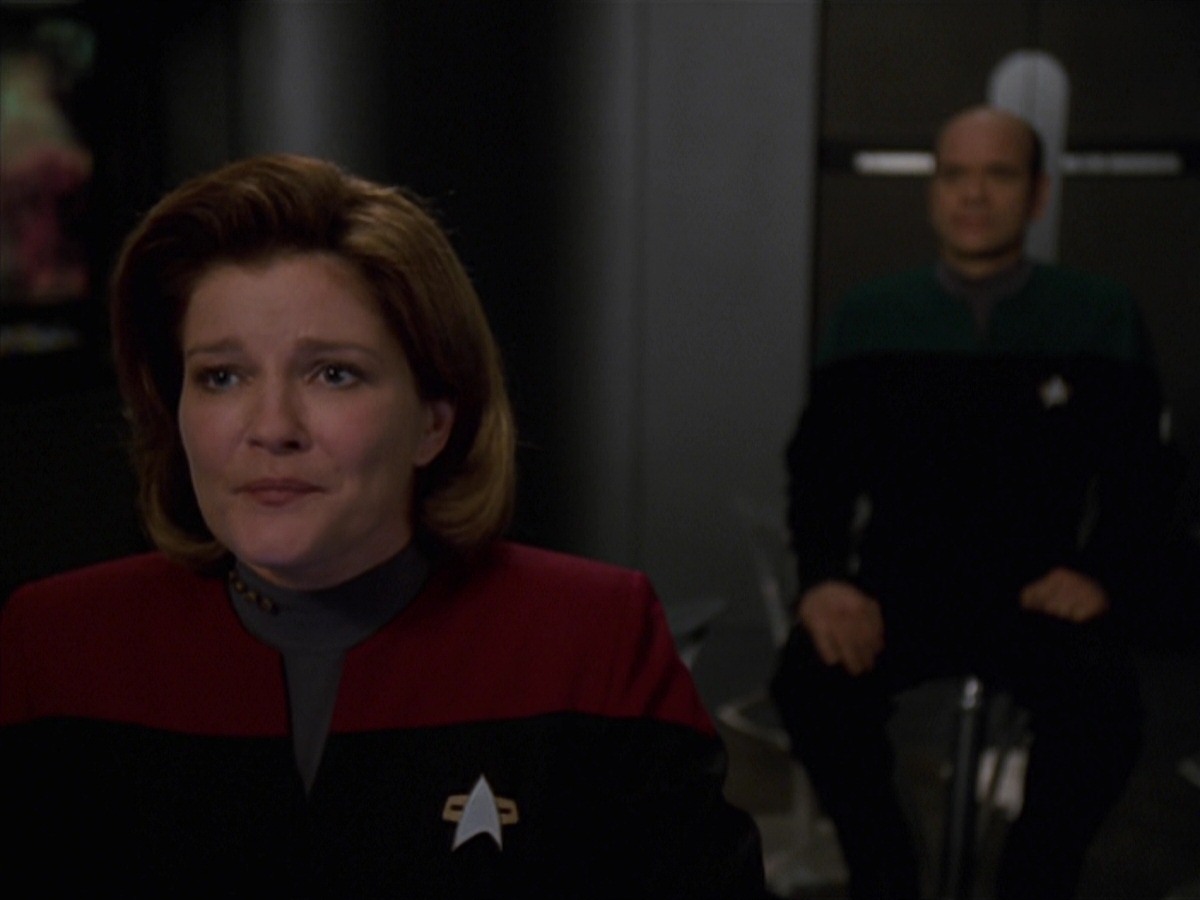 extant_StarTrek_VOY_7x20-AuthorAuthor_3228.jpg