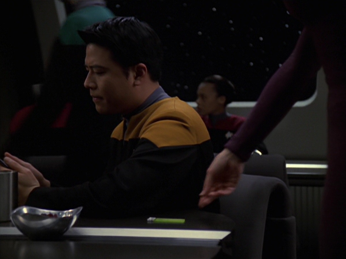 extant_StarTrek_VOY_7x20-AuthorAuthor_3263.jpg