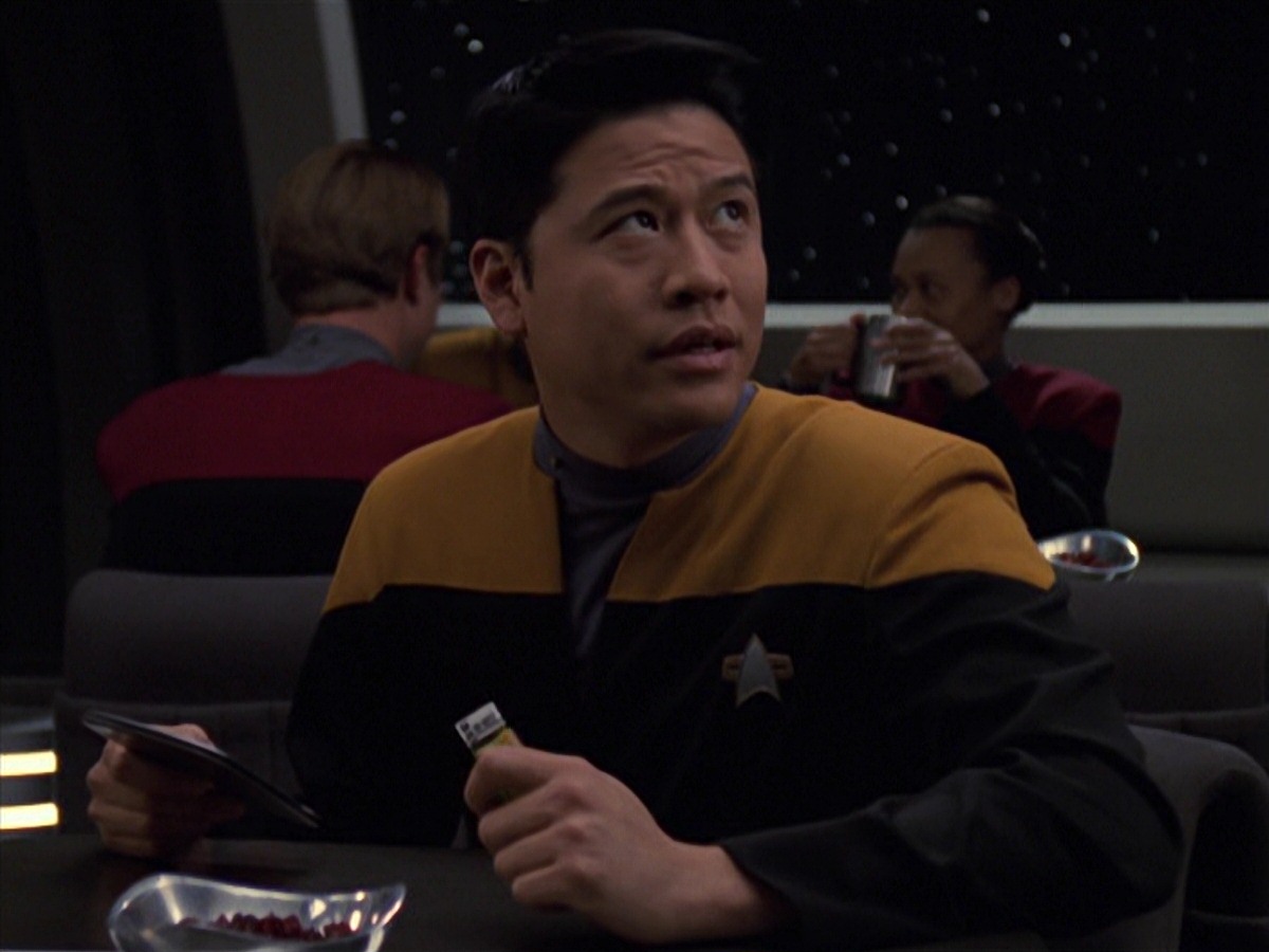extant_StarTrek_VOY_7x20-AuthorAuthor_3284.jpg