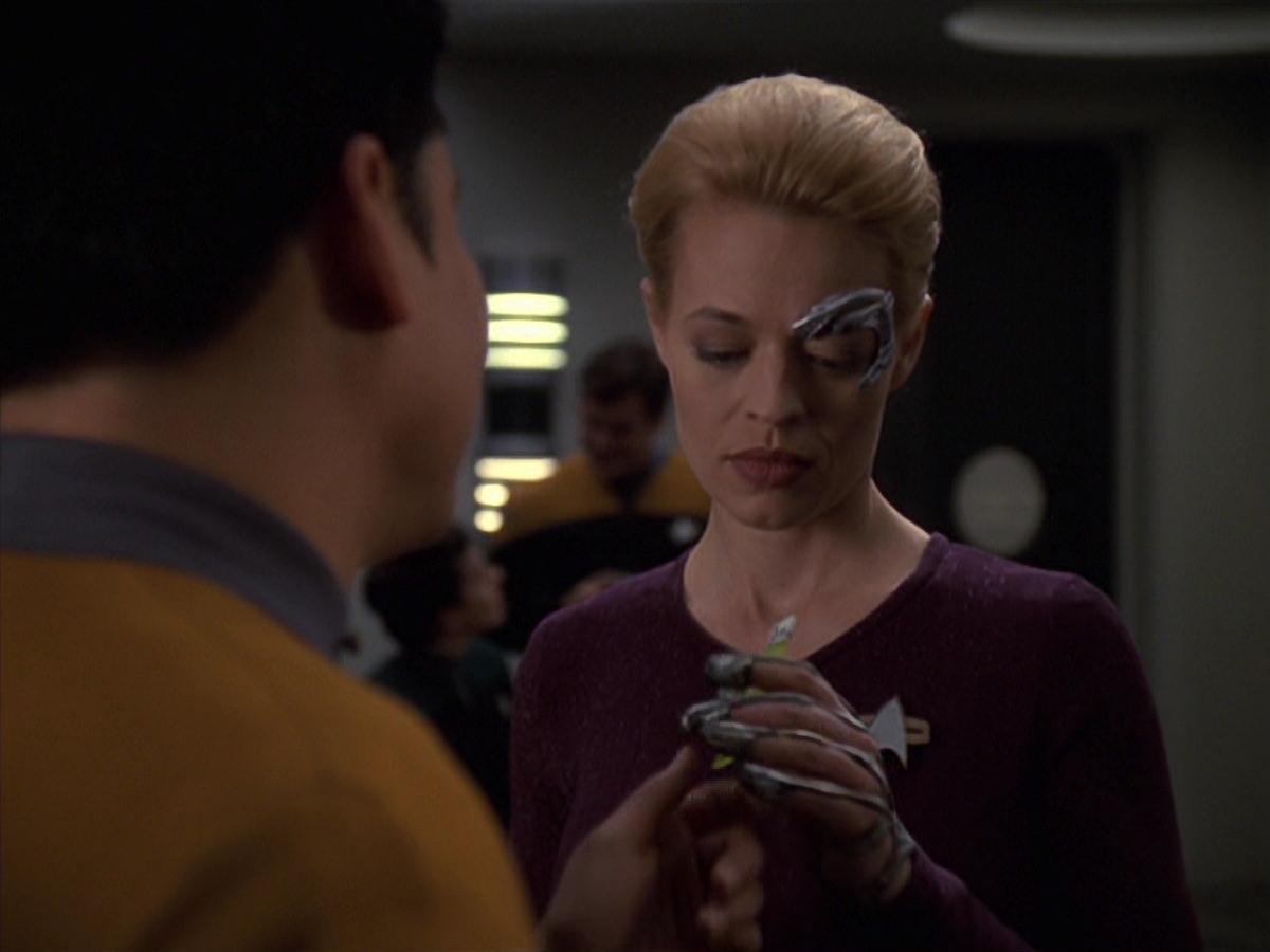 extant_StarTrek_VOY_7x20-AuthorAuthor_3340.jpg