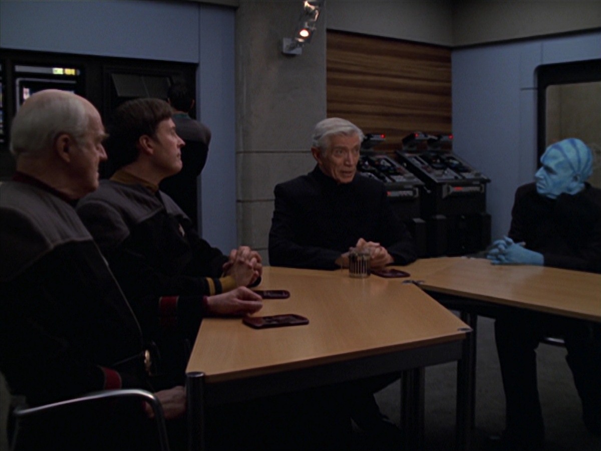 extant_StarTrek_VOY_7x20-AuthorAuthor_3454.jpg