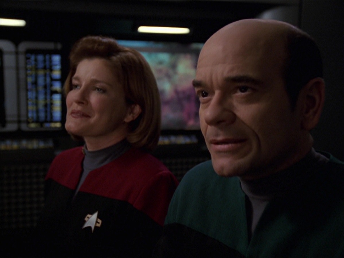 extant_StarTrek_VOY_7x20-AuthorAuthor_3516.jpg