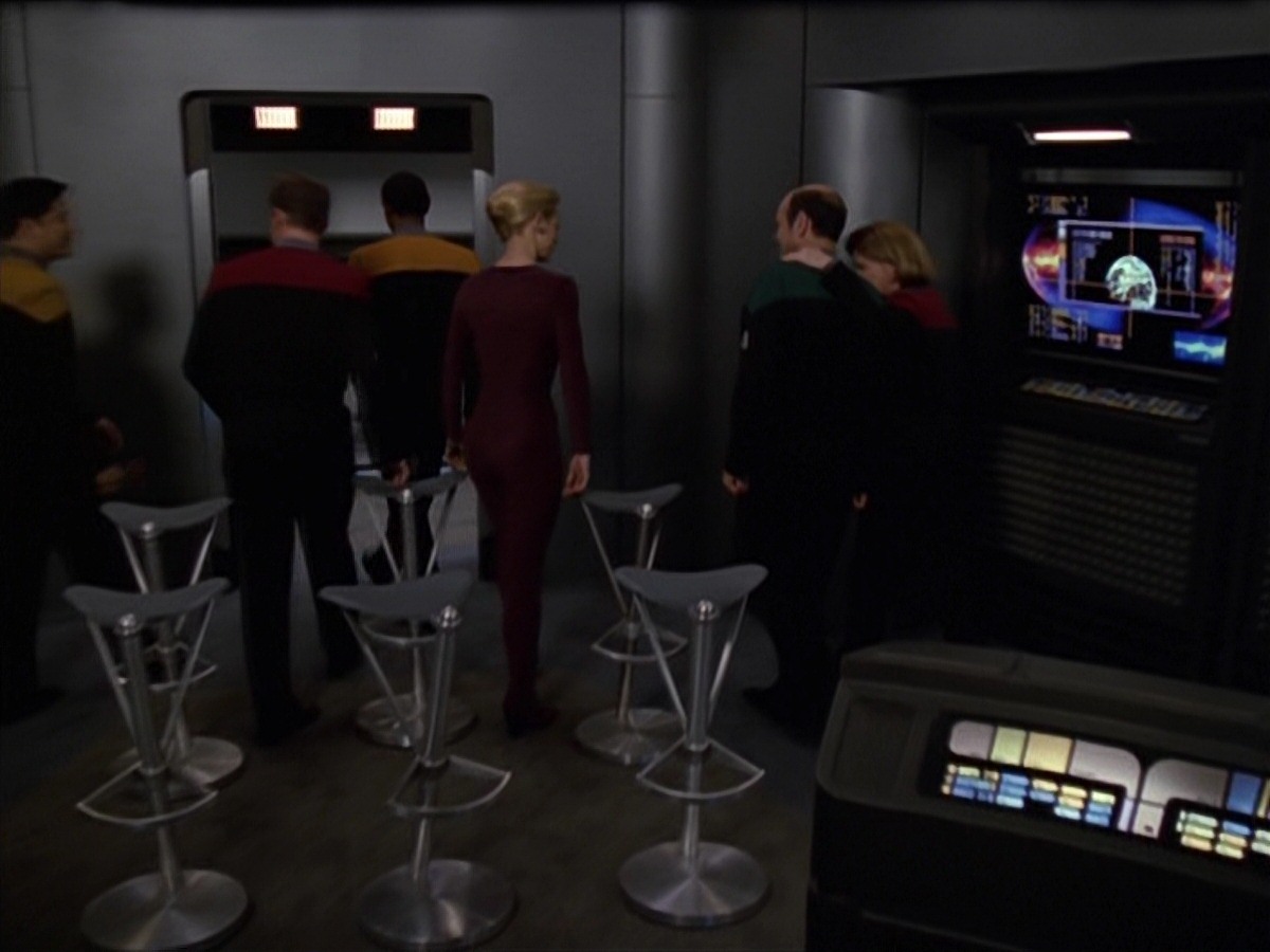 extant_StarTrek_VOY_7x20-AuthorAuthor_3565.jpg