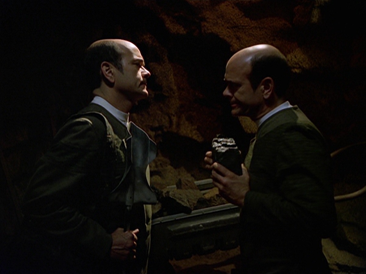 extant_StarTrek_VOY_7x20-AuthorAuthor_3583.jpg
