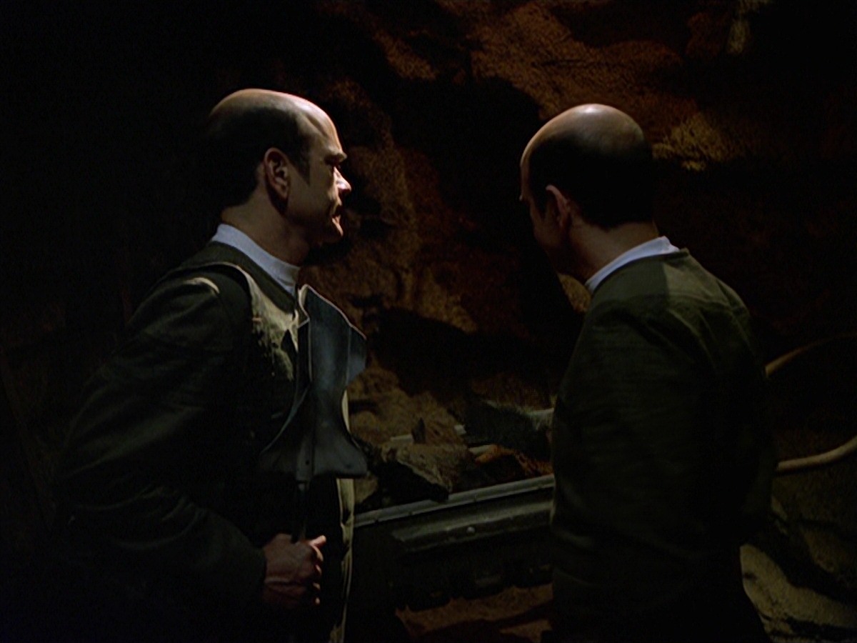 extant_StarTrek_VOY_7x20-AuthorAuthor_3584.jpg