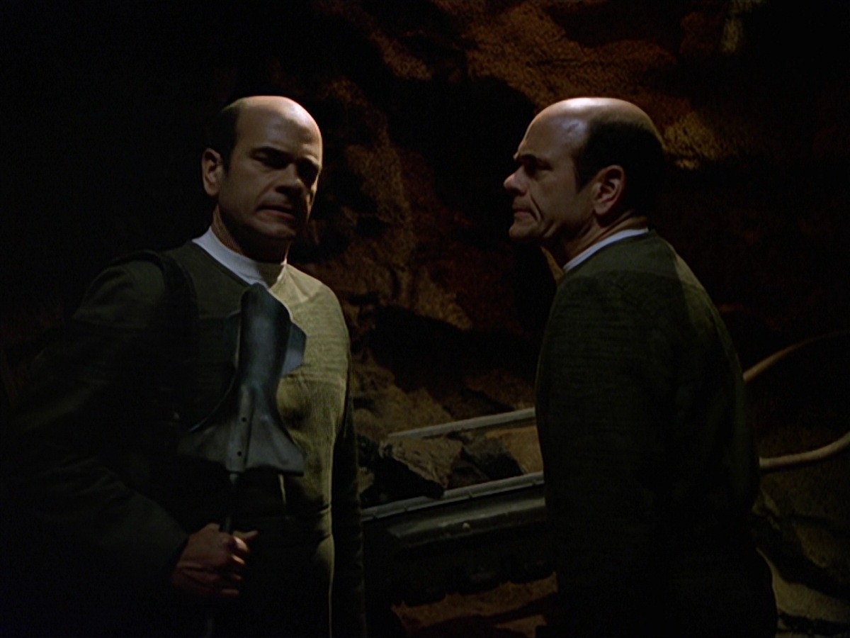 extant_StarTrek_VOY_7x20-AuthorAuthor_3588.jpg