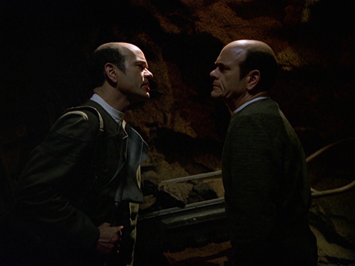 extant_StarTrek_VOY_7x20-AuthorAuthor_3596.jpg